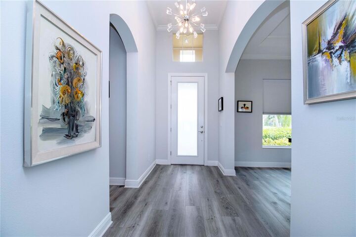Property Photo: 1030 Overlook Court FL 34208