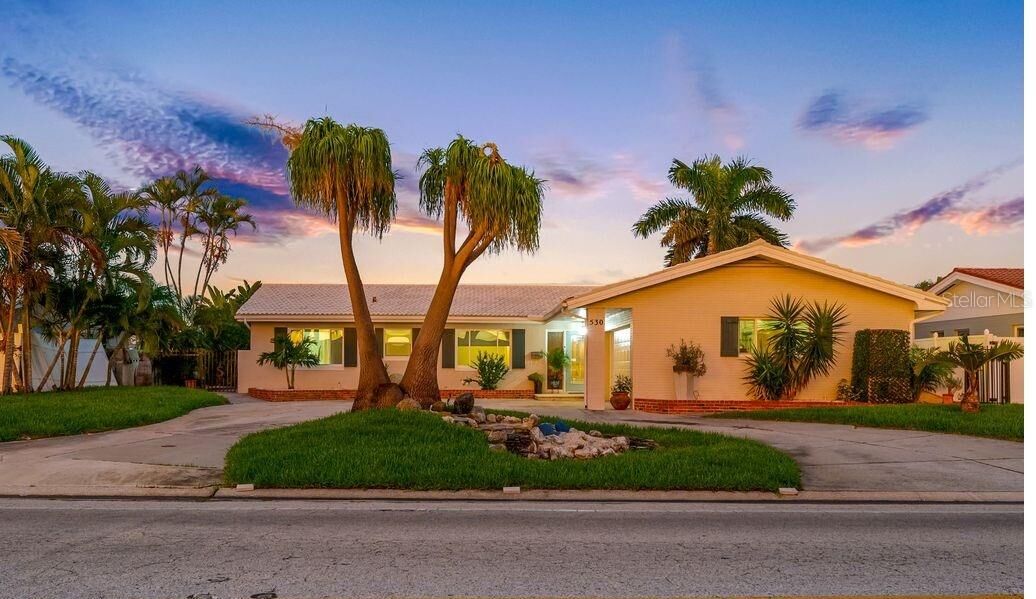Property Photo: 530 79th Street S FL 33707