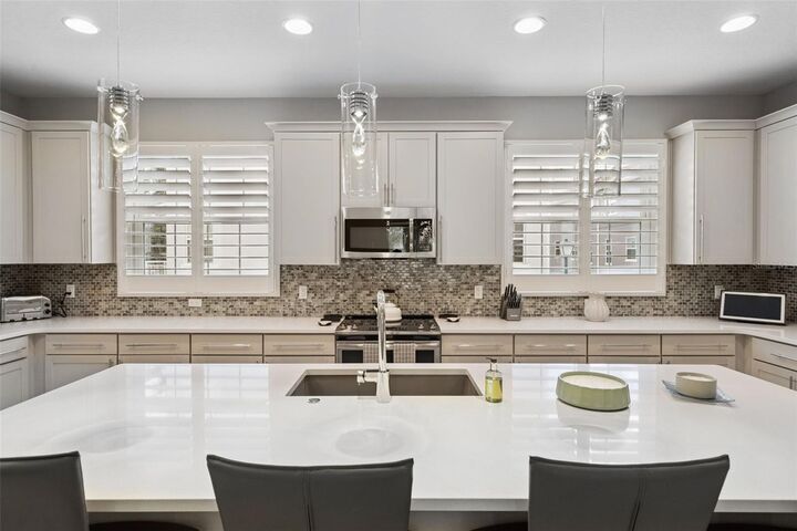 Property Photo: 1495 Lake George Drive FL 32746