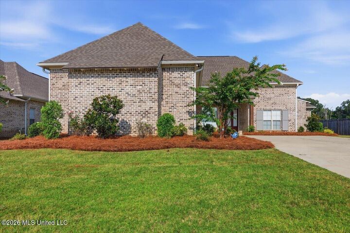 Property Photo:  615 Crossvine Ridge  MS 39110 