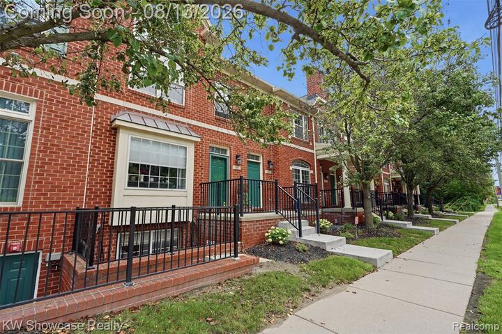 Property Photo: 480 Village Lane MI 48381 5103