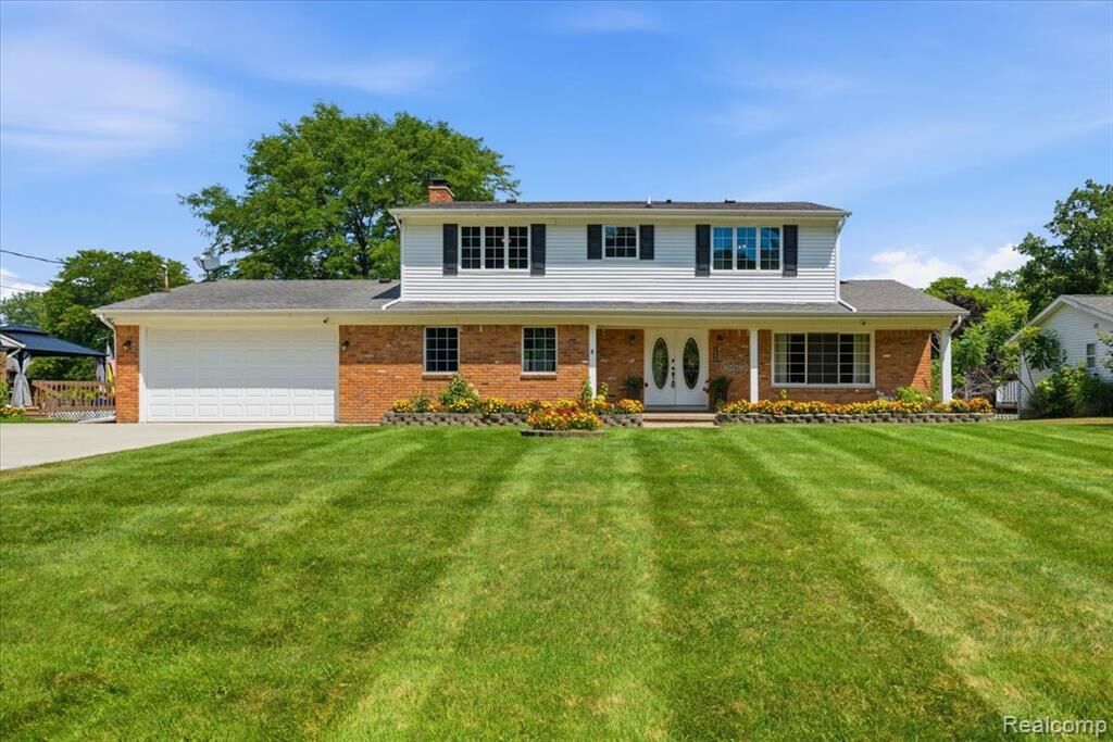 Property Photo: 1888 Squaw Lagoon Drive MI 48371 4461