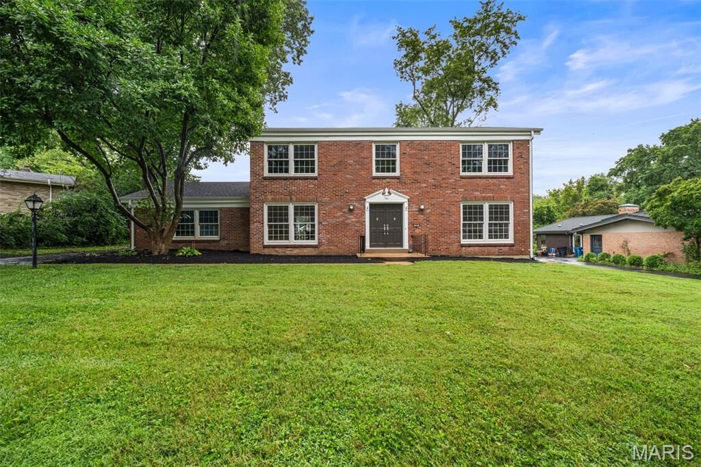 Property Photo:  40 Ridge Point Drive  MO 63017 