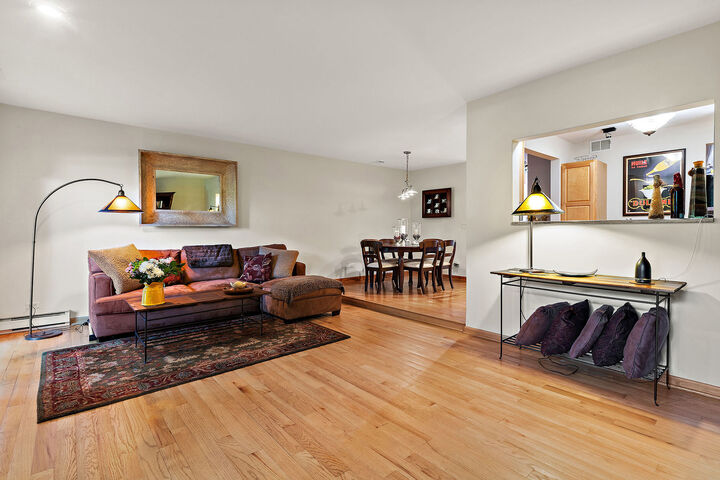 Property Photo: 428 S Dee Road IL 60068