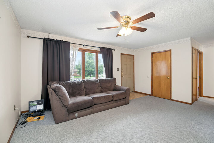 Property Photo: 165 Keigher Drive IL 60950