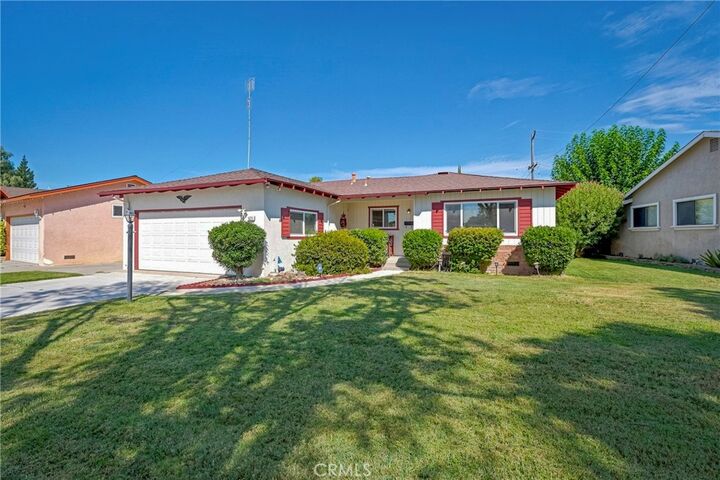 Property Photo: 1625 Osborn Terrace CA 95301