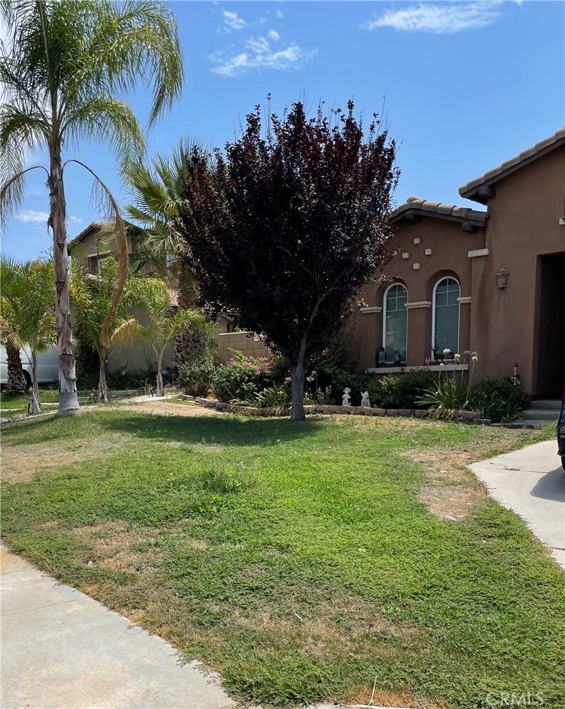 Property Photo:  371 Plateau Parkway  CA 92570 