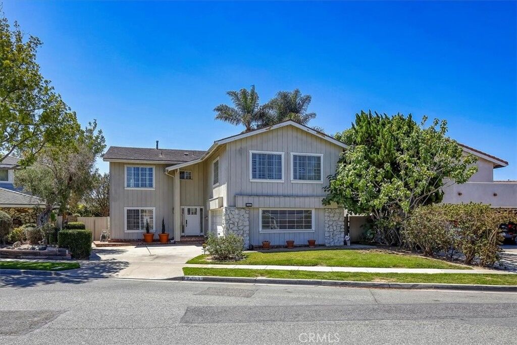 Property Photo:  7232 Wellesley  CA 92683 
