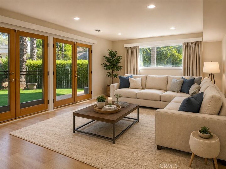 Property Photo: 4421 Grimes CA 91316