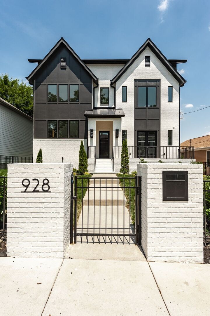 Property Photo:  928 11th Ave N  TN 37208 