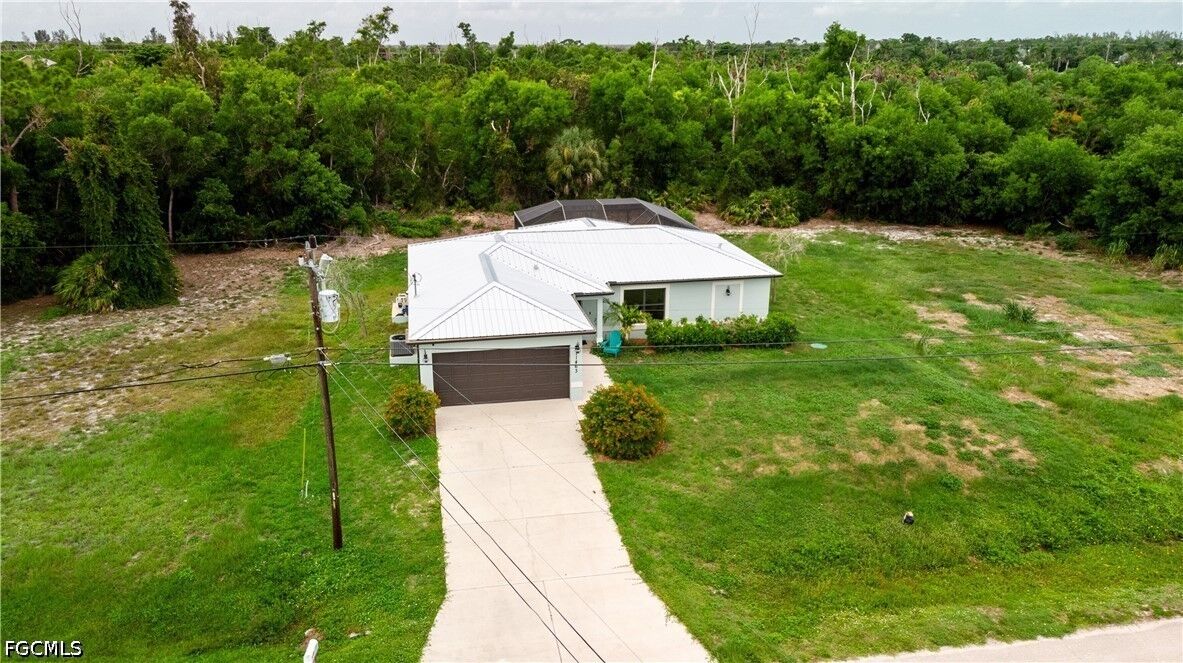 Property Photo: 11463 Oakland Drive FL 33922