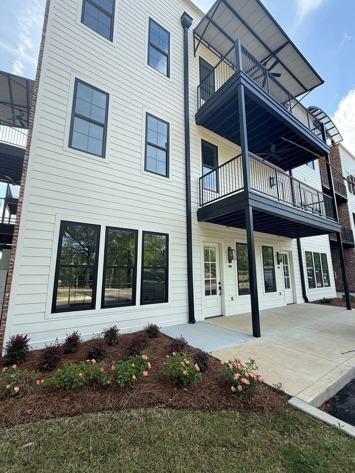 Property Photo:  Unit 106 1007 Mistilis Cove  MS 38655 
