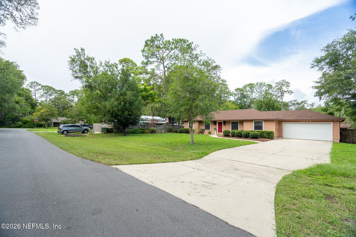Property Photo: 4909 Beige Street FL 32258