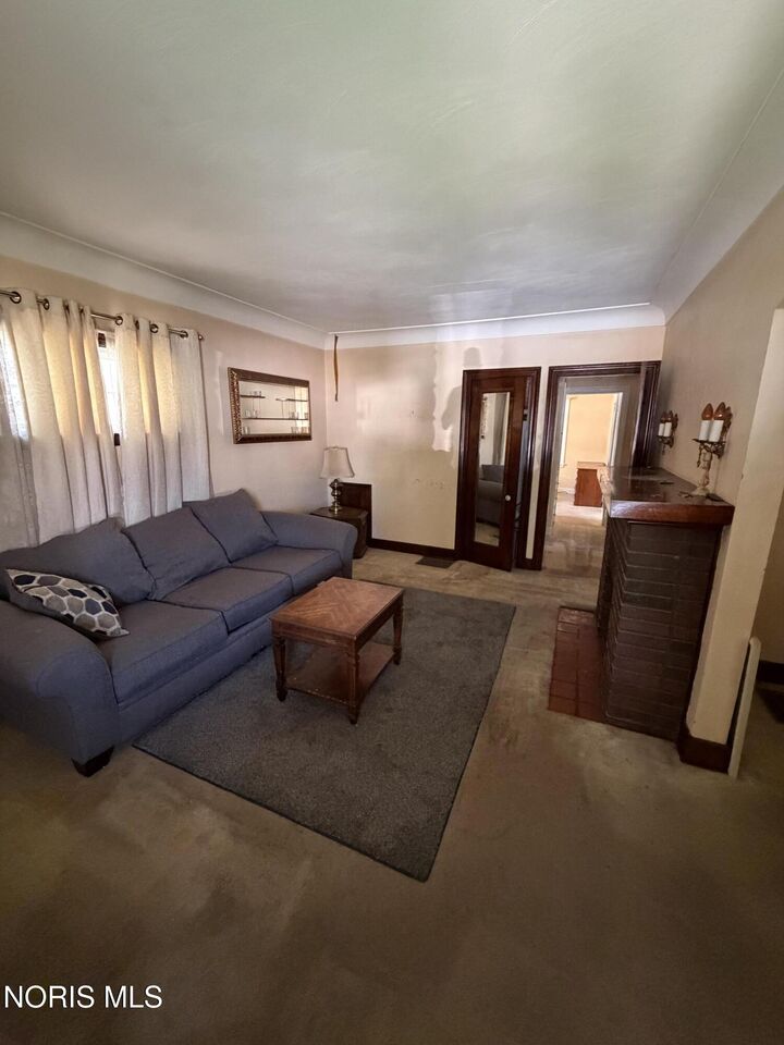 Property Photo: 614 Wamba Avenue OH 43607