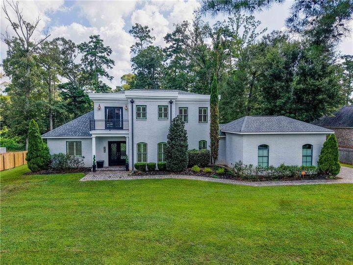 Property Photo: 348 Sandy Brook Circle LA 70447