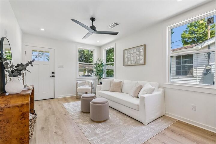 Property Photo: 605 Gelpi Avenue LA 70121