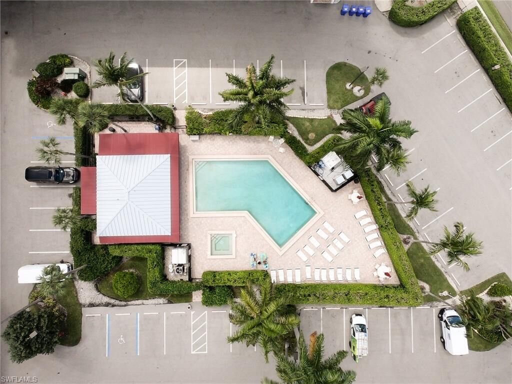 Property Photo:  807 River Point Dr 304D  FL 34102 