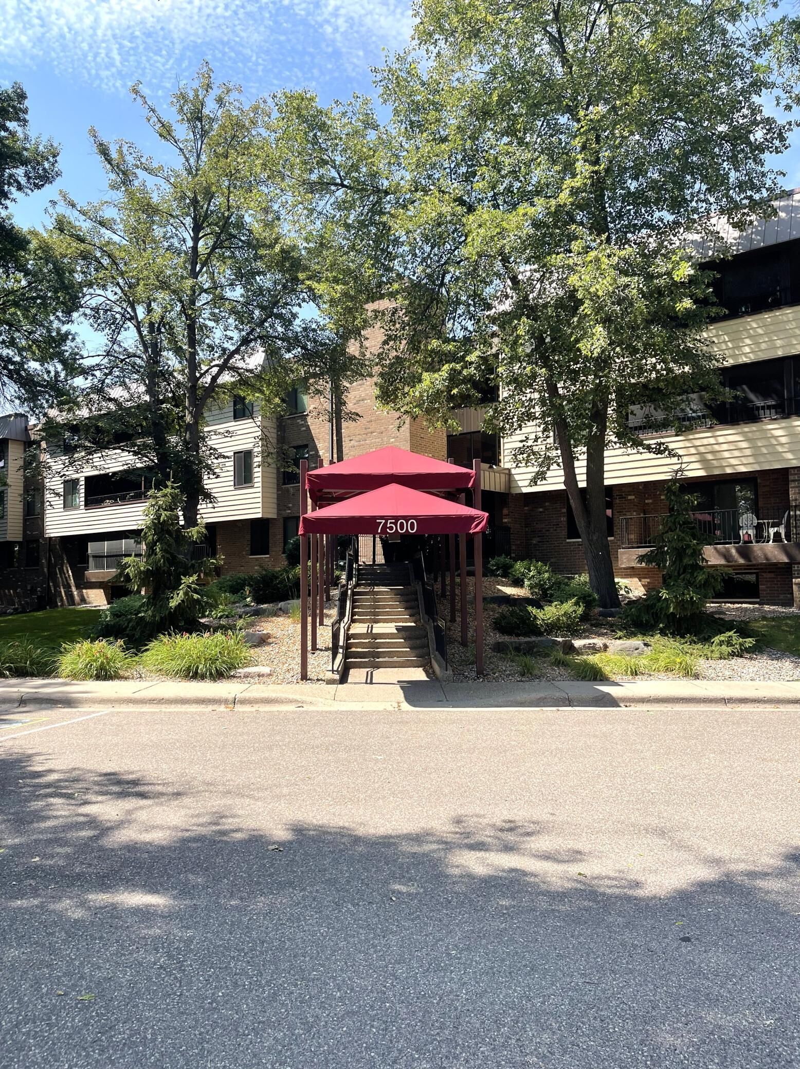Property Photo:  7500 Cahill Road 311C  MN 55439 