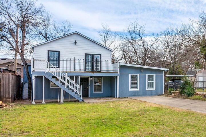 Property Photo: 2625 Frazier Avenue TX 76110