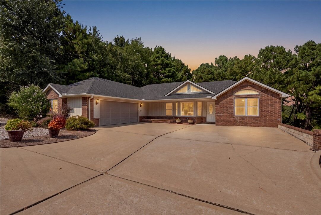 Property Photo:  69 McKenzie Drive  AR 72715 