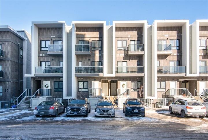 Property Photo:  1430 Highland Road W 31B  ON N2N 0C3 