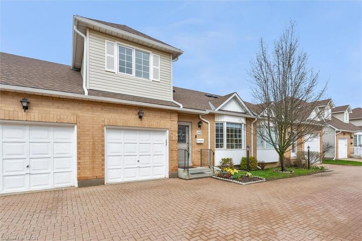Property Photo: 145 Silverbirch Boulevard ON L0R 1W0