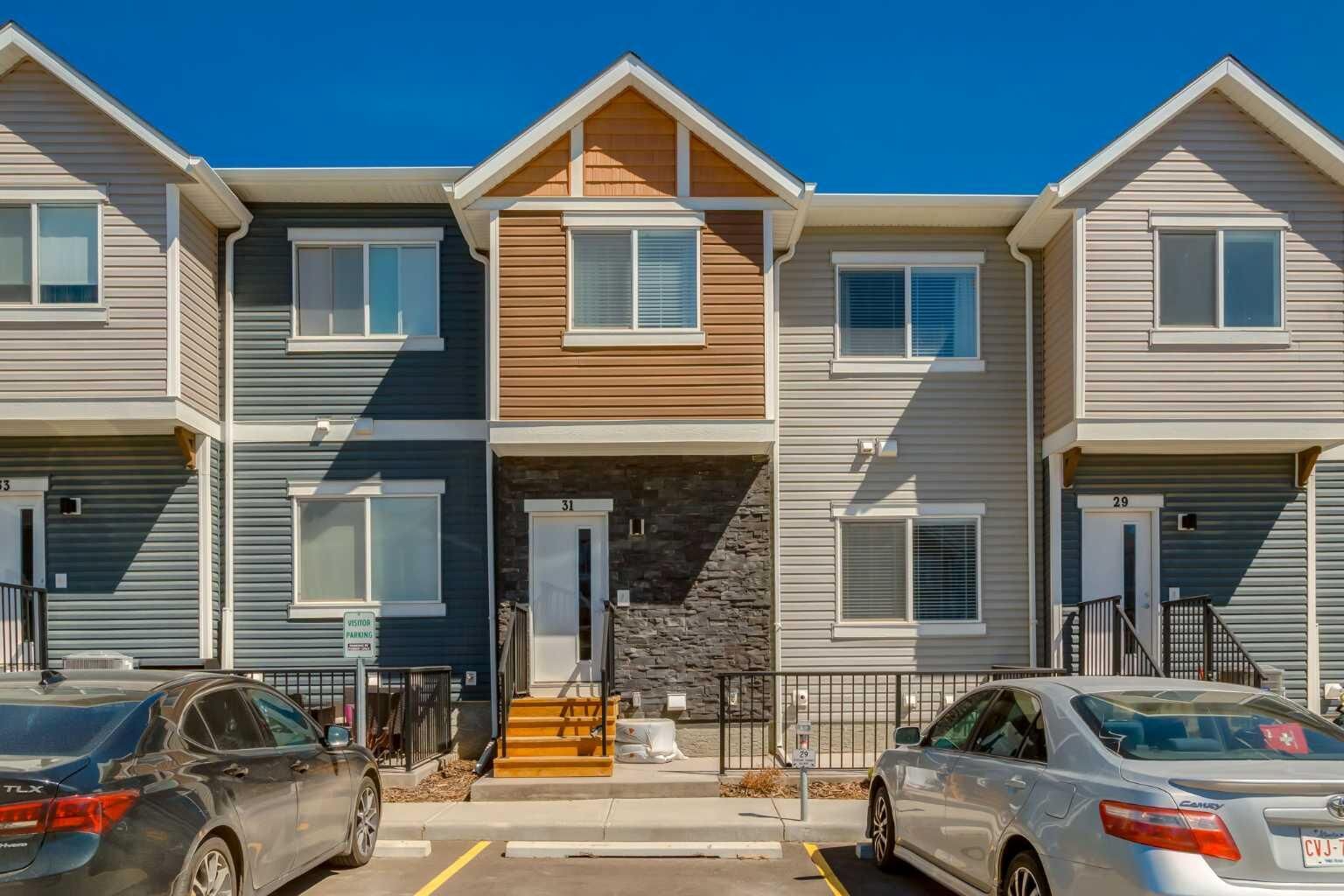 Property Photo: 31 Tuscany Summit Square NW AB T3L 0G1