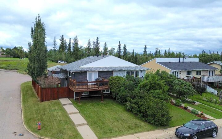 418 Ross Haven Drive — photo 1