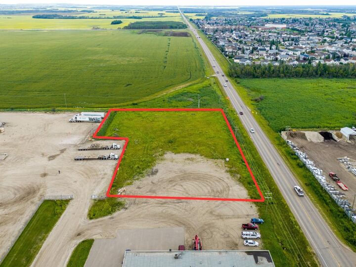 Property Photo:  9655 132 Avenue  AB T8V 7N9 