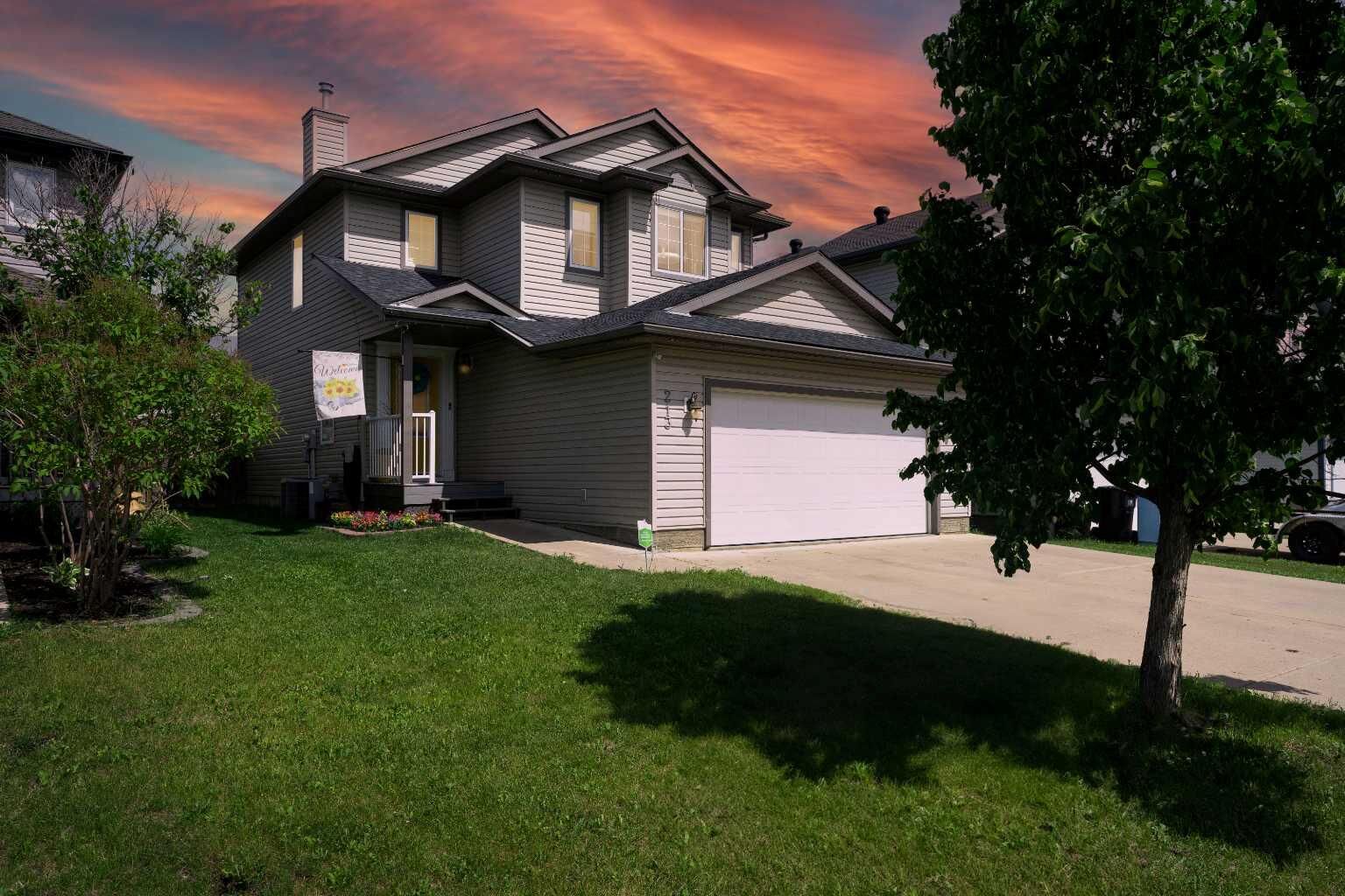 Property Photo:  213 Parry Crescent  AB T9K 2T5 