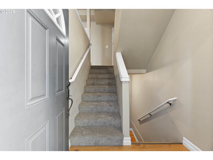 Property Photo: 2918 W 9th St WA 98671