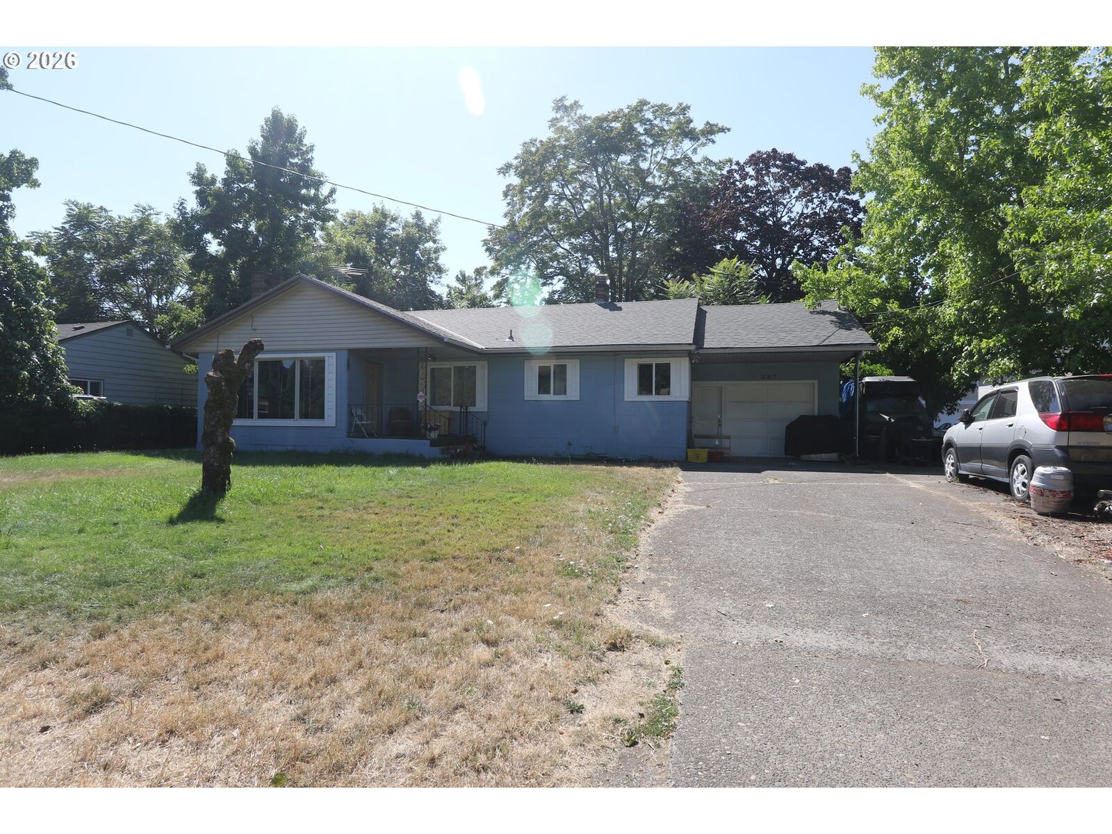 Property Photo: 227 SE 129th Ave OR 97233