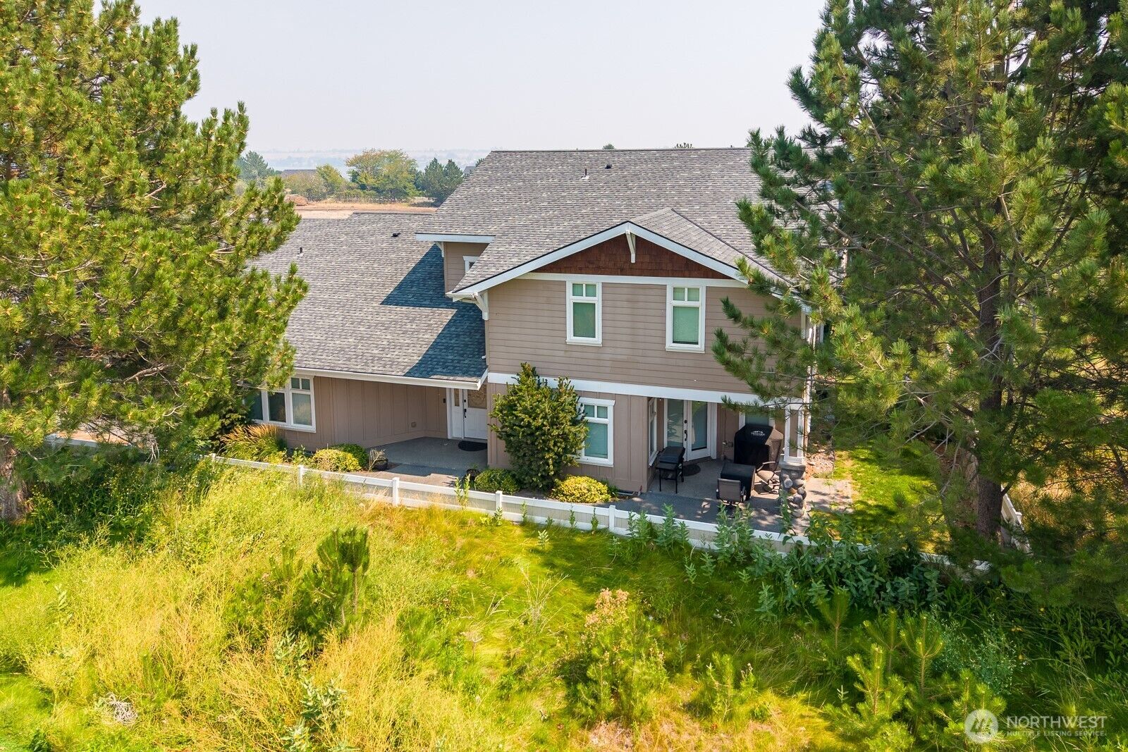 Property Photo: 6335 Murray Way NE B WA 98837