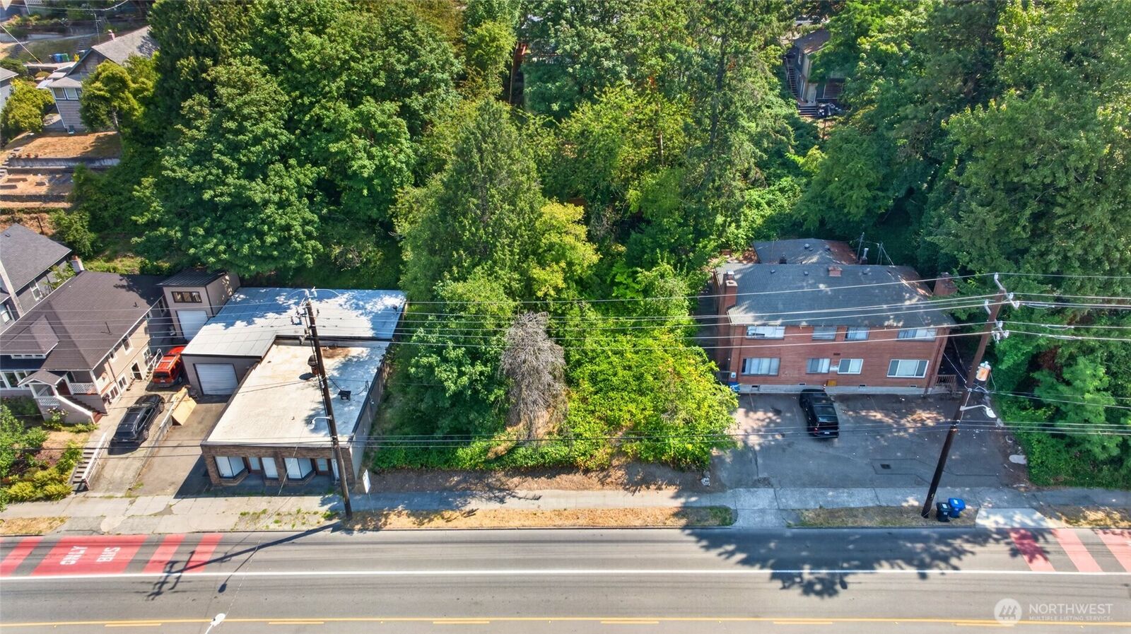 Property Photo: 4040 Delridge Way SW WA 98106