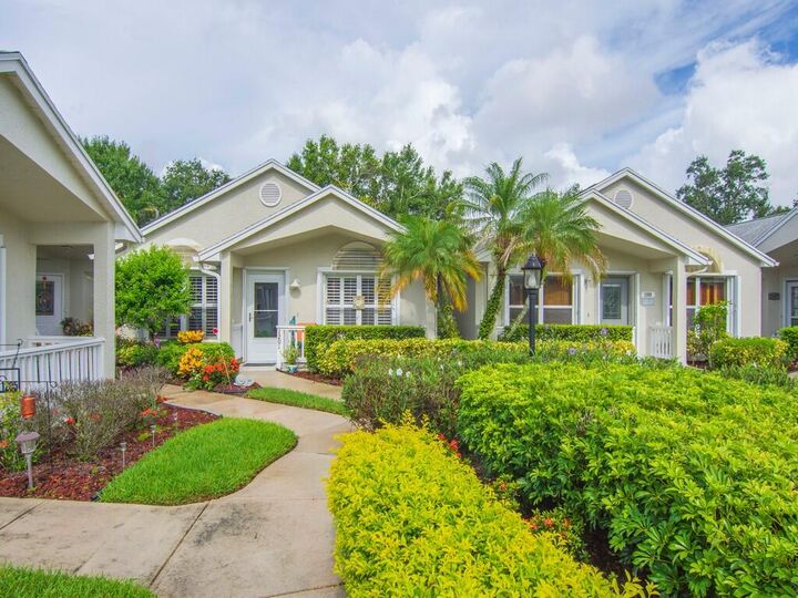 Property Photo:  1201 NW Lombardy Drive  FL 34986 