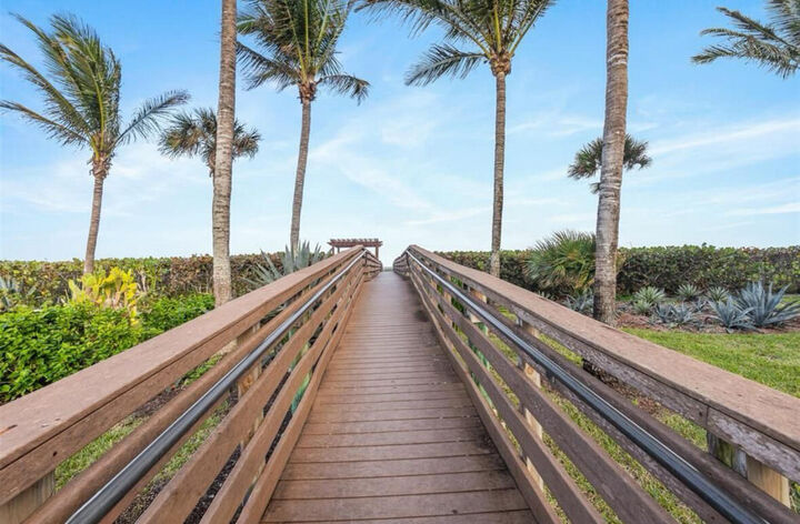Property Photo: 4225 N Highway A1a 17 FL 34949