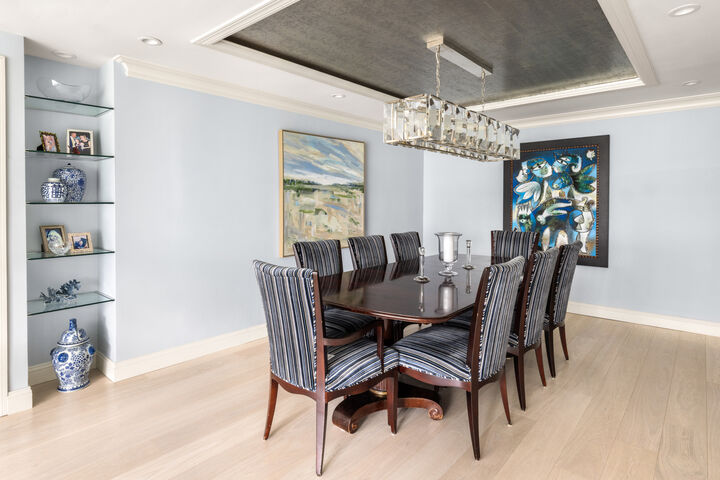 Property Photo:  530 E 72nd Street 5bc  NY 10021 