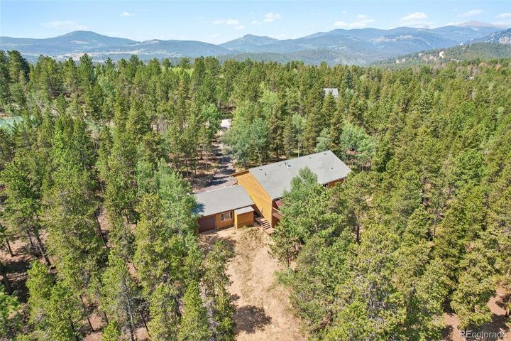 Property Photo:  491 Aspen Lane  CO 80422 