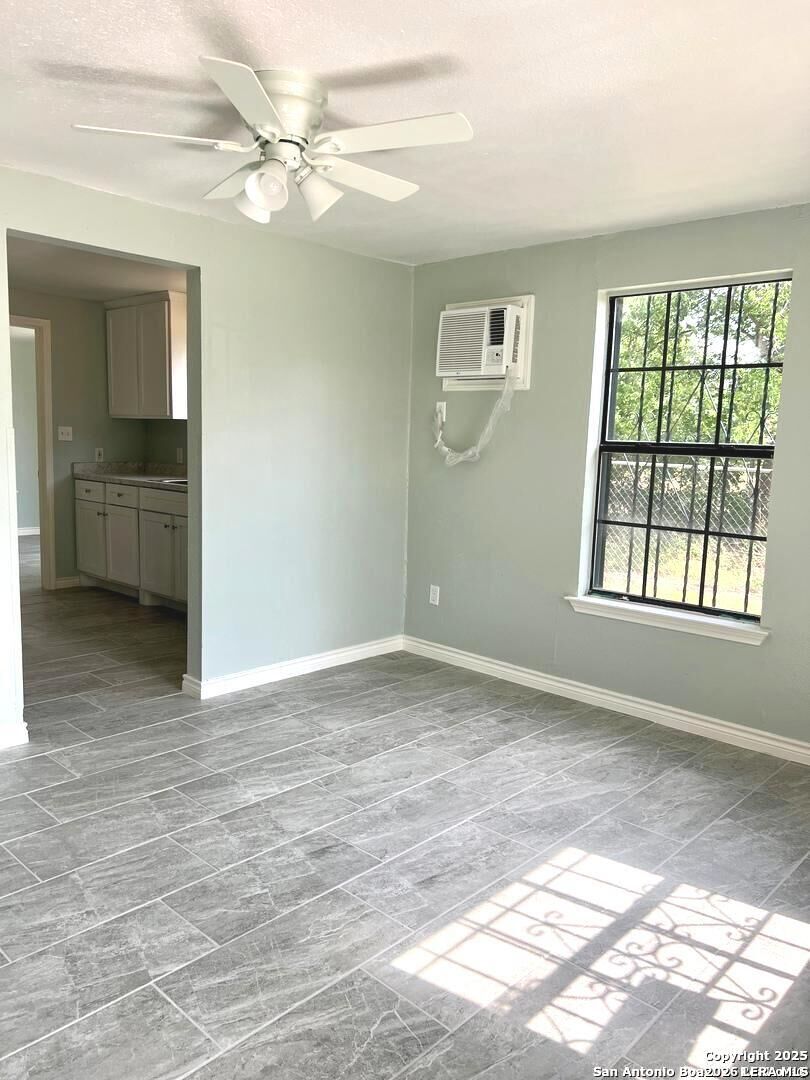 Property Photo:  1218 NW 23rd St 2  TX 78207 