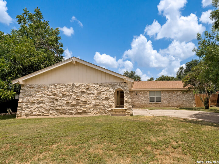 Property Photo: 4143 Bretton Rdg TX 78217