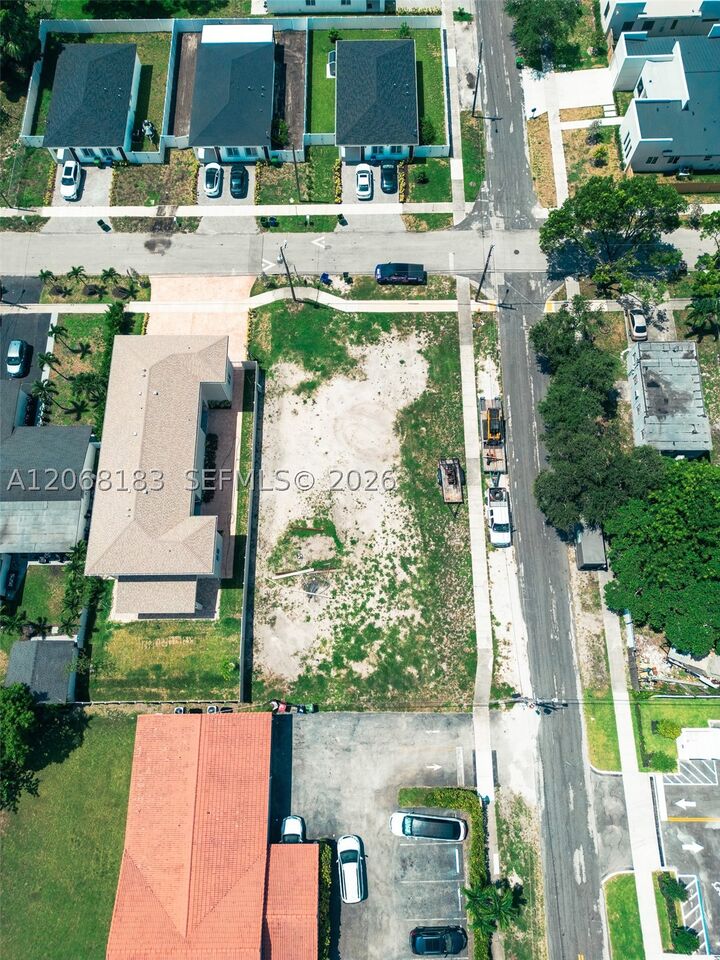Property Photo:  1000 NW 4 Ave  FL 33009 