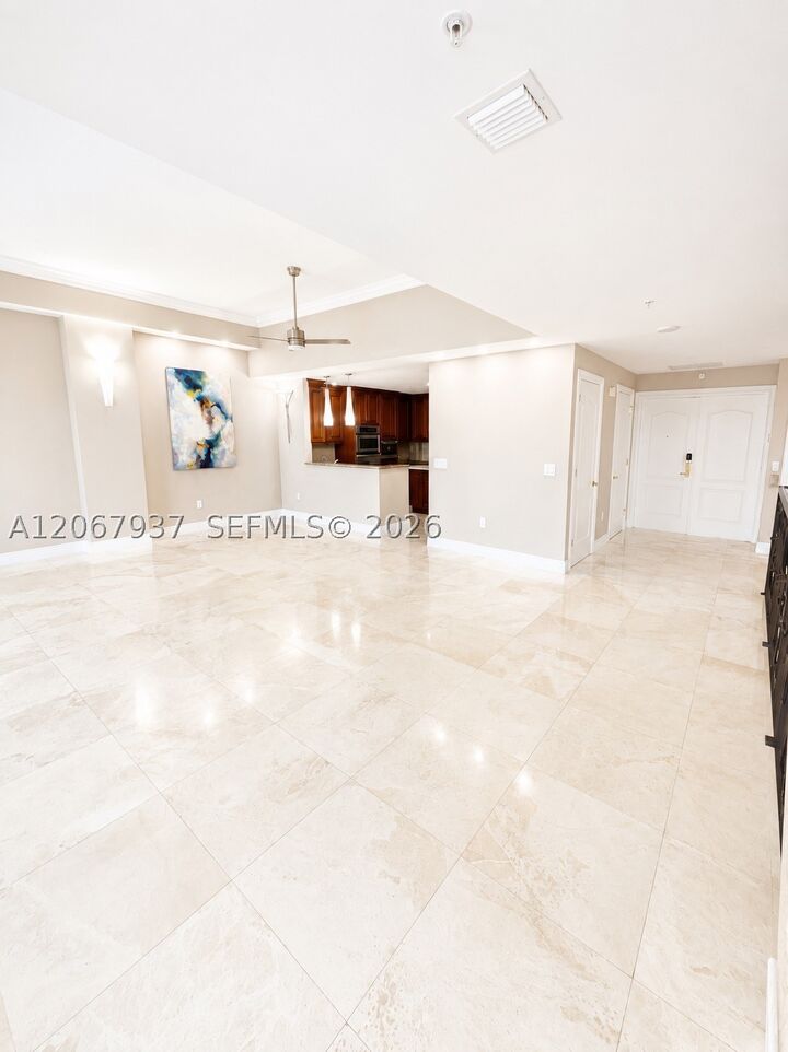 Property Photo: 3501 N Ocean Dr V1 FL 33019