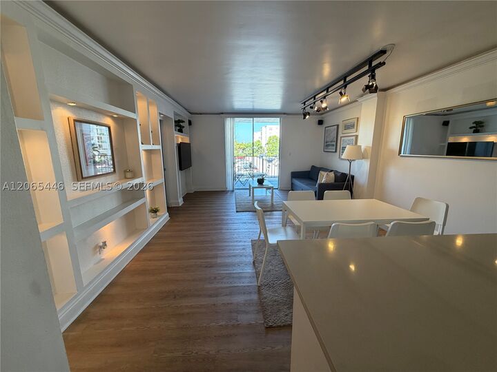Property Photo: 2903 N Miami Beach Blvd 201 FL 33160