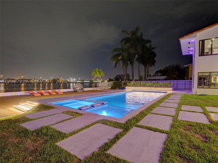 Property Photo:  1861 NW 115th St  FL 33167 