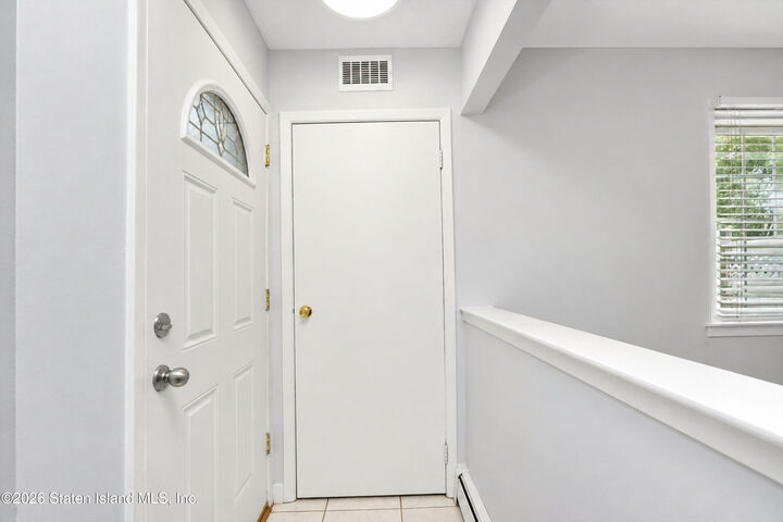 Property Photo:  14 Fuller Court  NY 10306 
