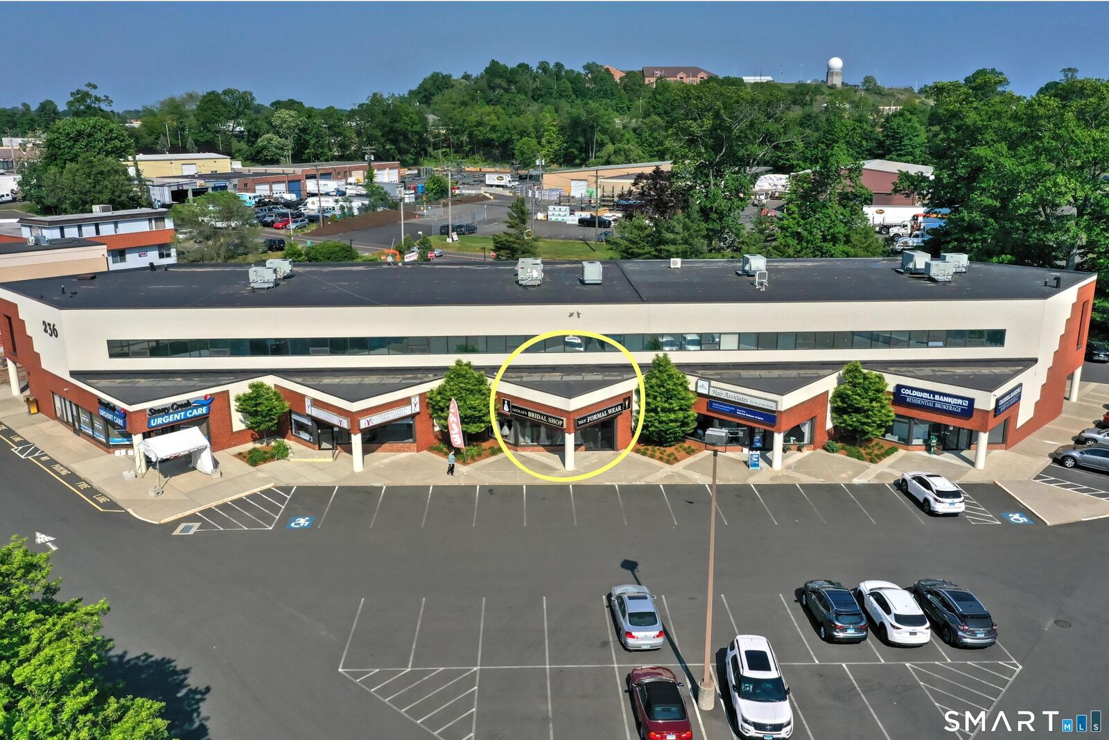Property Photo:  236 Boston Post Road 3  CT 06477 