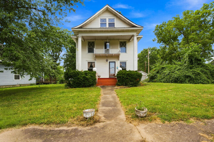 Property Photo:  511 McNatt Avenue  MO 65605 