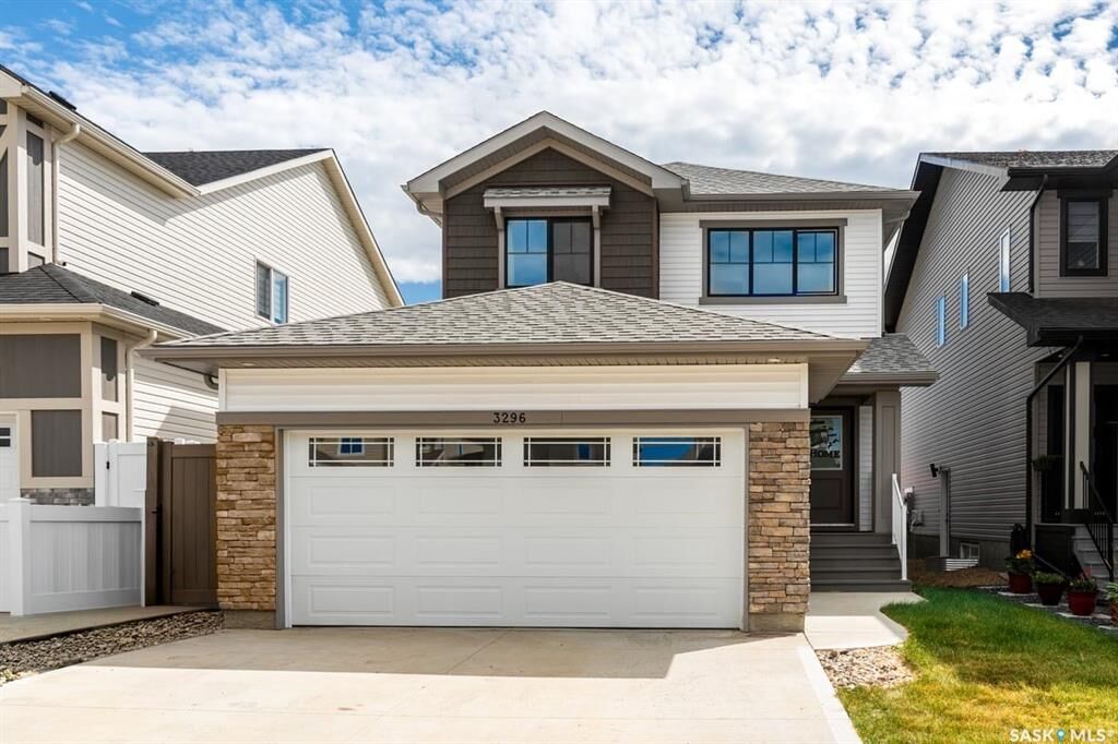 Property Photo:  3296 Favel Drive  SK S4V 4B2 