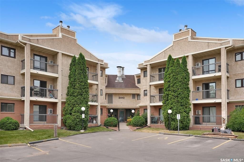Property Photo:  3410 Park Street 302  SK S4V 2M8 