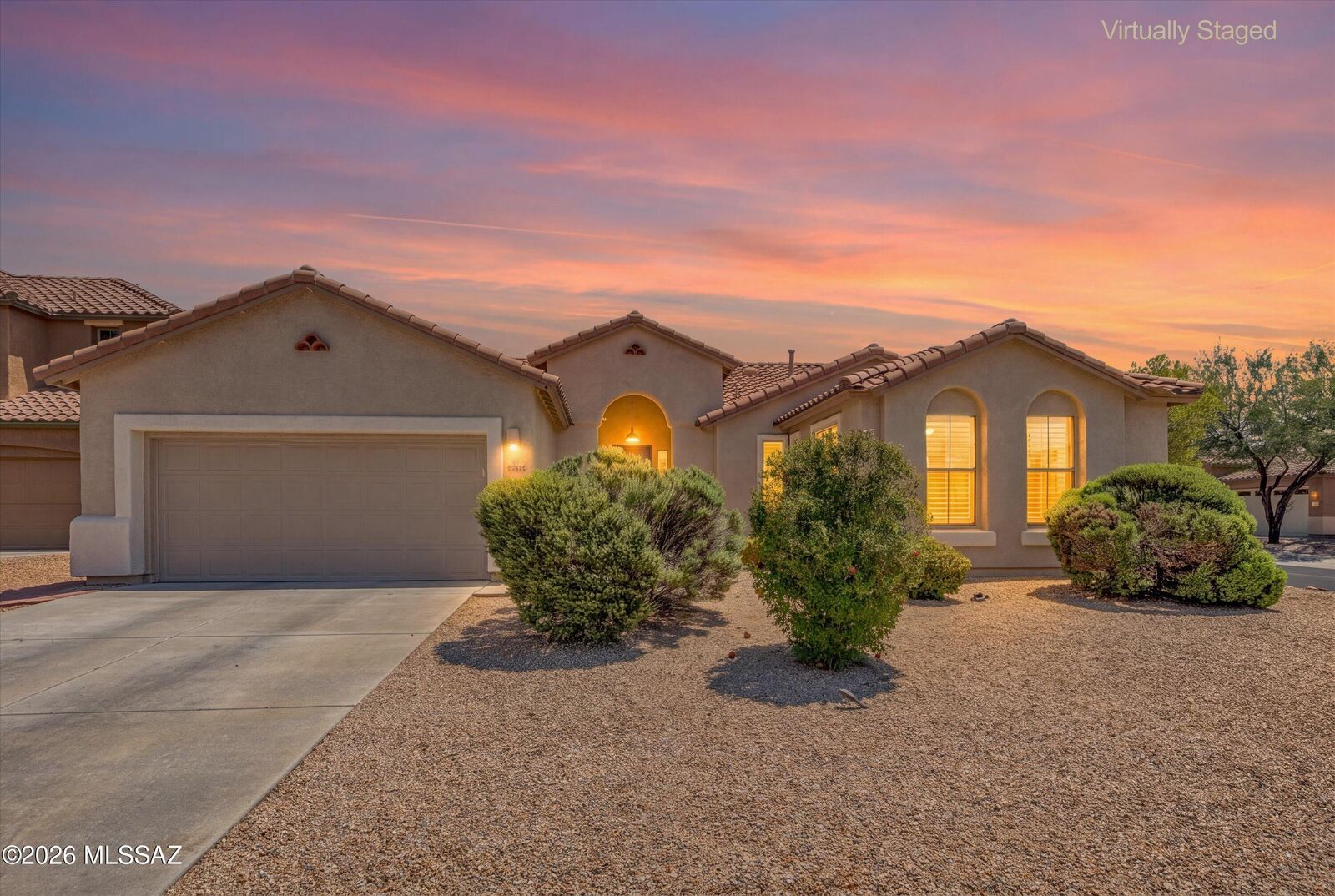 Property Photo:  12306 N Pathfinder Drive  AZ 85658 